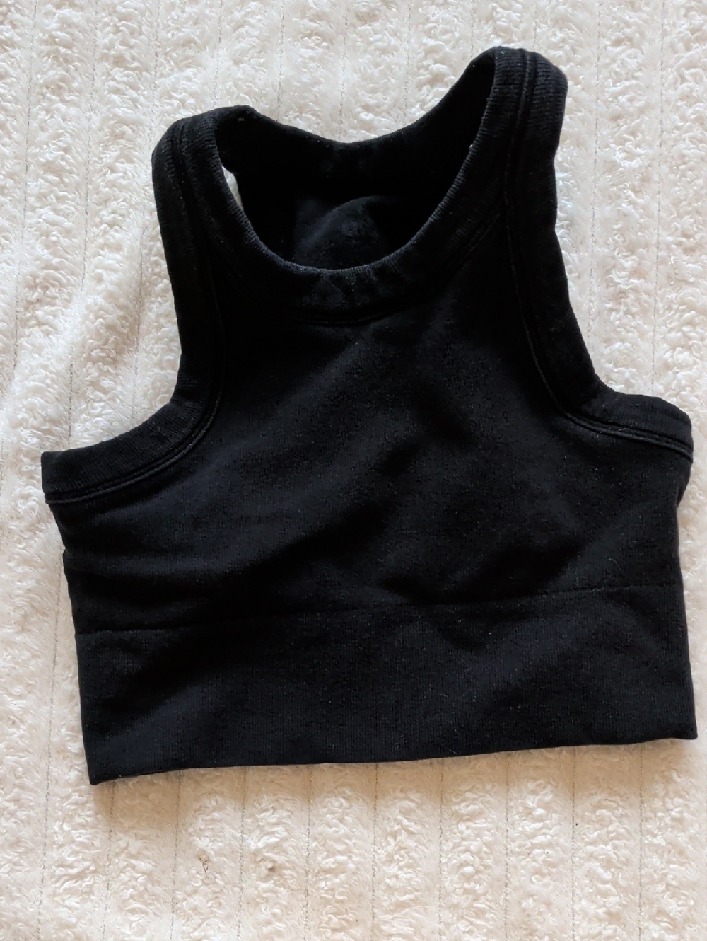 ALO Yoga Black Ribbed Sports Crop Tank with Silver Logo